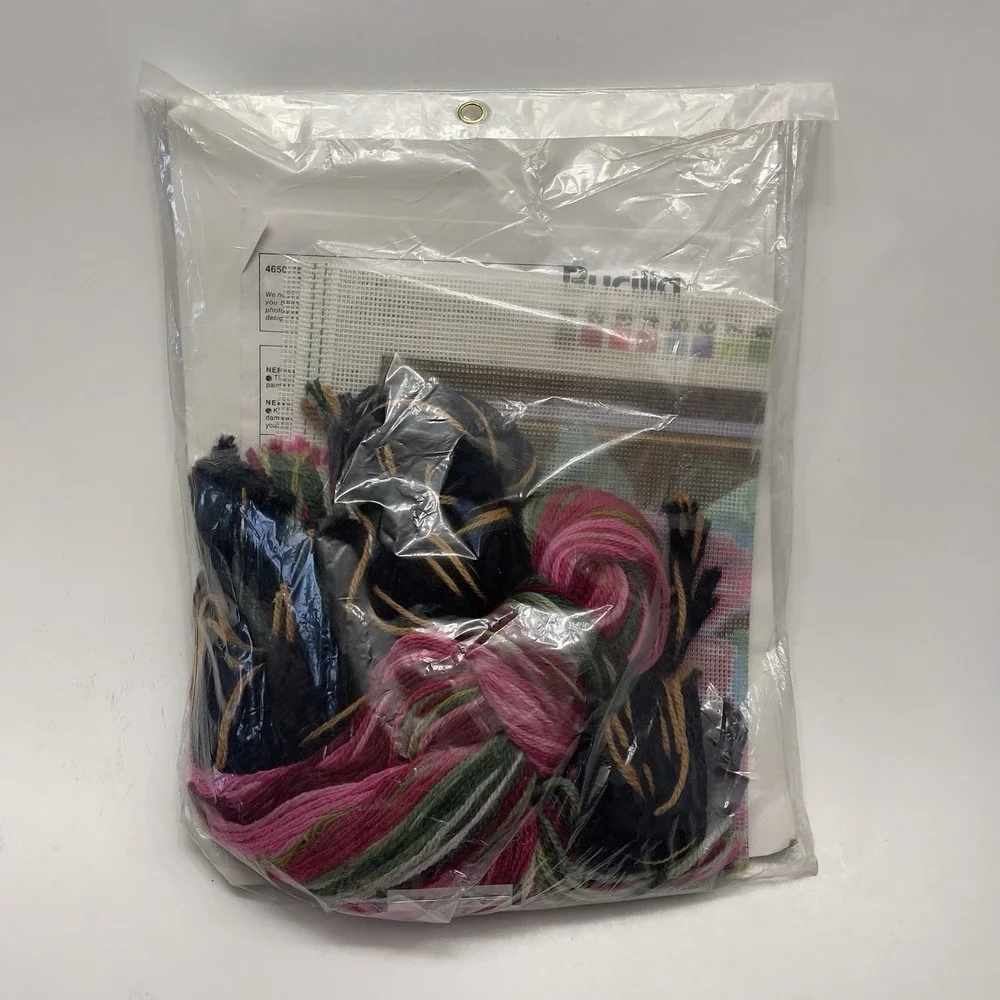 Bucilla Needlepoint Picture/Pillow Kit 1990 Vintage Rose Rhododendron 4650‎ NEW